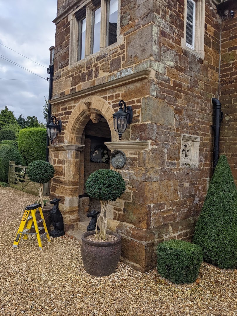SRW Electrical Services — Photos 5